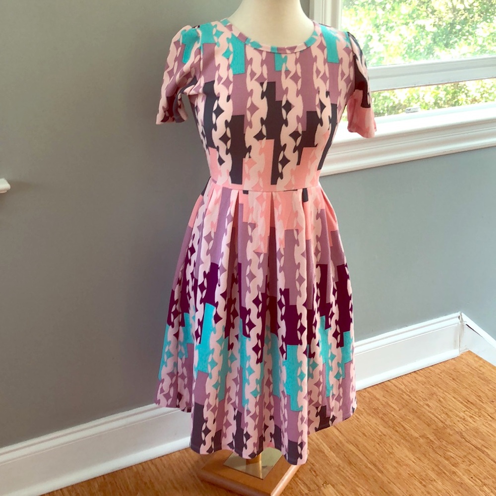 Lularoe Amelia dress